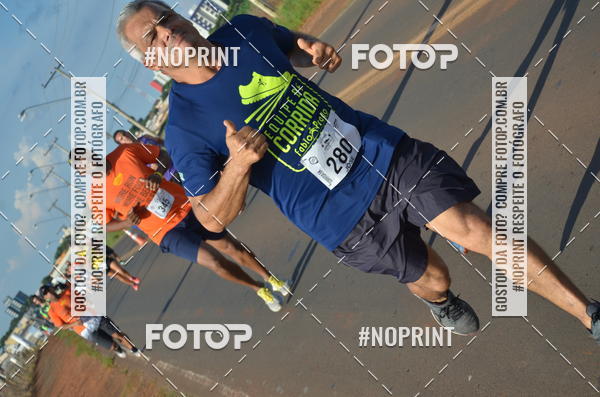Buy your photos of the event1 Beer Run Expo guas on Fotop