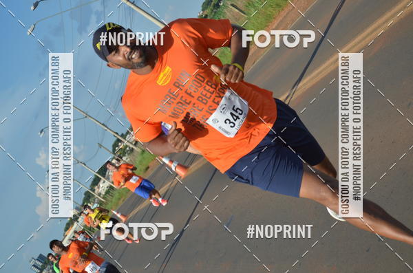 Buy your photos of the event1 Beer Run Expo guas on Fotop