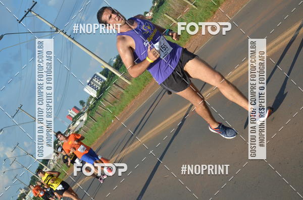 Buy your photos of the event1 Beer Run Expo guas on Fotop