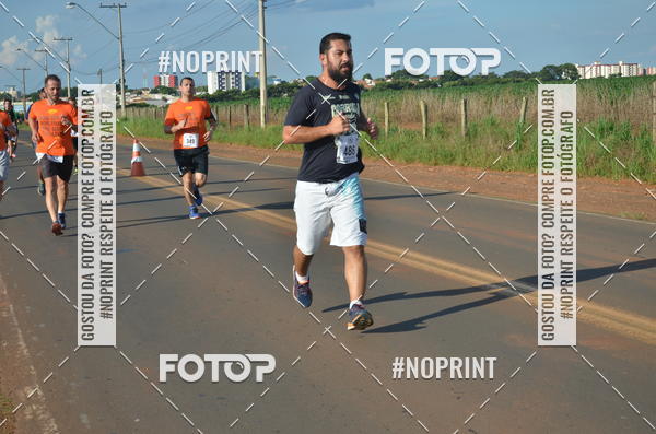 Buy your photos of the event1 Beer Run Expo guas on Fotop