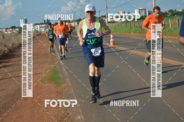 Buy your photos of the event1 Beer Run Expo guas on Fotop