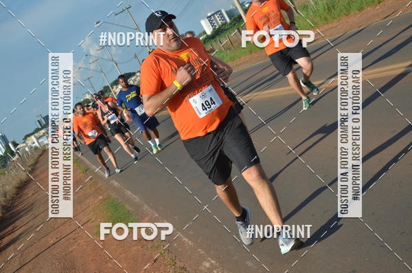 Buy your photos of the event1 Beer Run Expo guas on Fotop