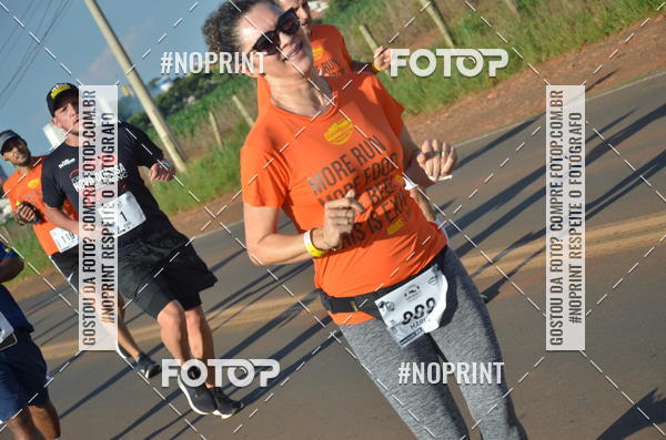 Buy your photos of the event1 Beer Run Expo guas on Fotop