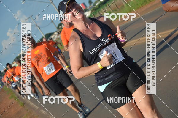 Buy your photos of the event1 Beer Run Expo guas on Fotop