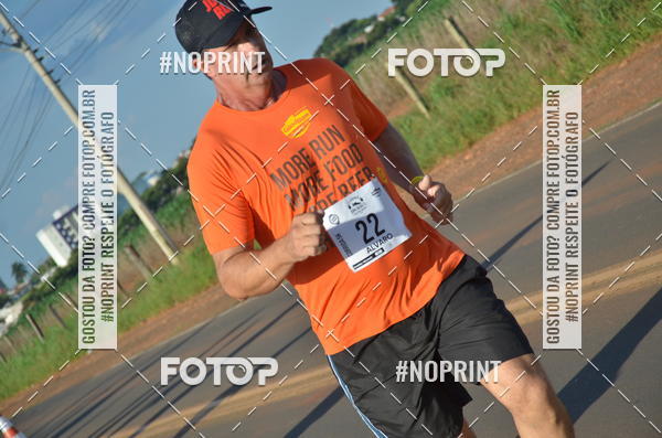 Buy your photos of the event1 Beer Run Expo guas on Fotop