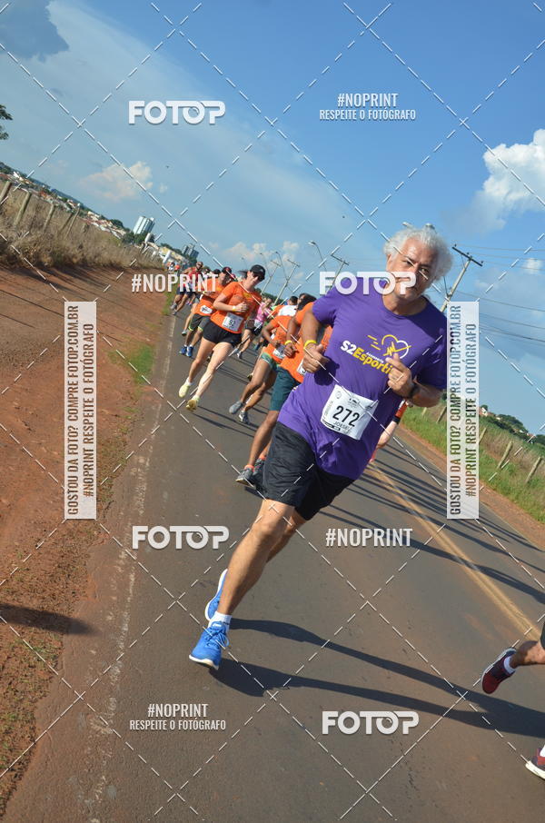 Buy your photos of the event1 Beer Run Expo guas on Fotop