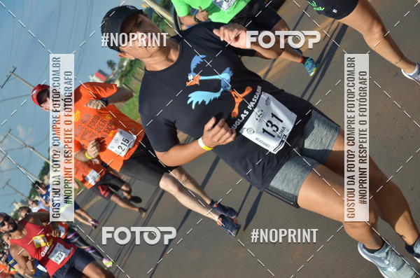 Buy your photos of the event1 Beer Run Expo guas on Fotop