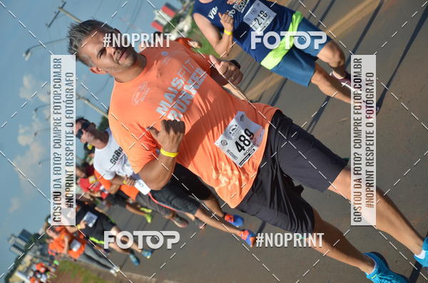 Buy your photos of the event1 Beer Run Expo guas on Fotop