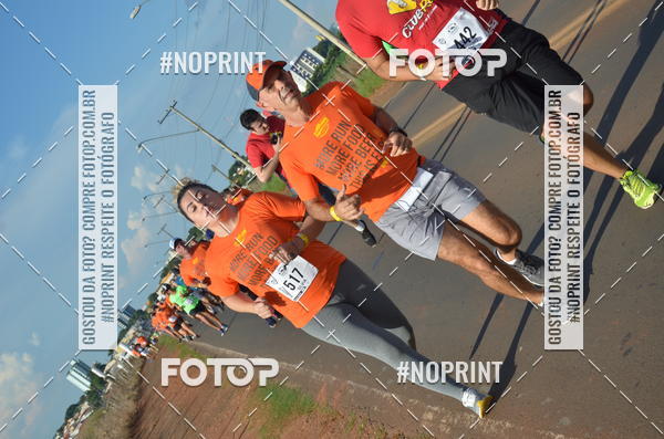 Buy your photos of the event1 Beer Run Expo guas on Fotop