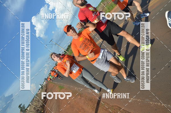 Buy your photos of the event1 Beer Run Expo guas on Fotop