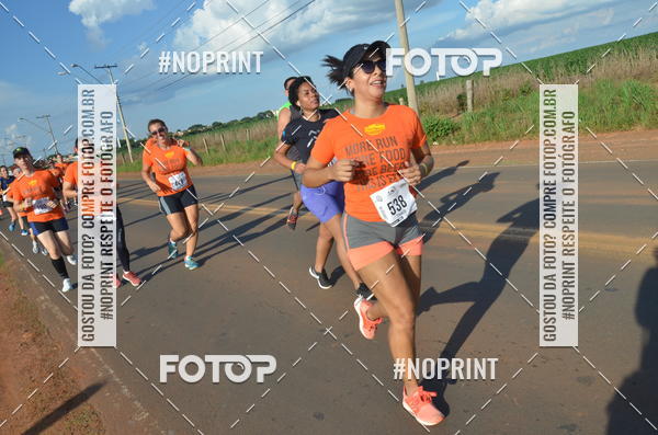 Buy your photos of the event1 Beer Run Expo guas on Fotop