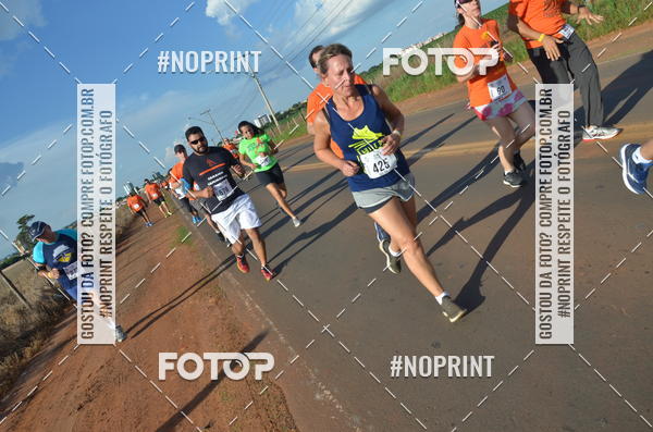 Buy your photos of the event1 Beer Run Expo guas on Fotop