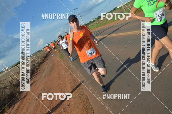 Buy your photos of the event1 Beer Run Expo guas on Fotop