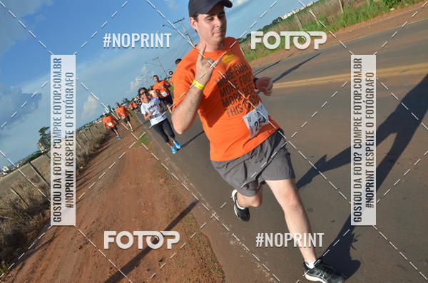 Buy your photos of the event1 Beer Run Expo guas on Fotop
