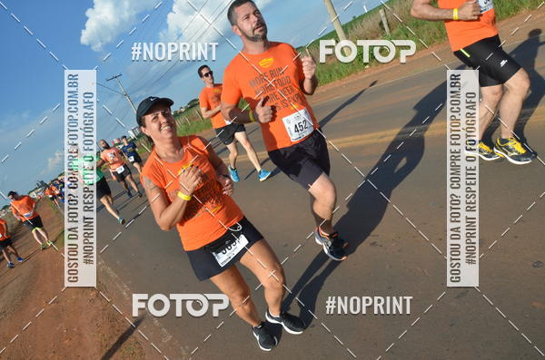 Buy your photos of the event1 Beer Run Expo guas on Fotop