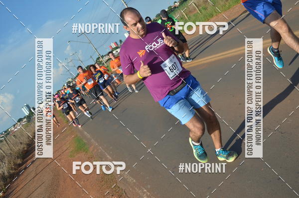 Buy your photos of the event1 Beer Run Expo guas on Fotop