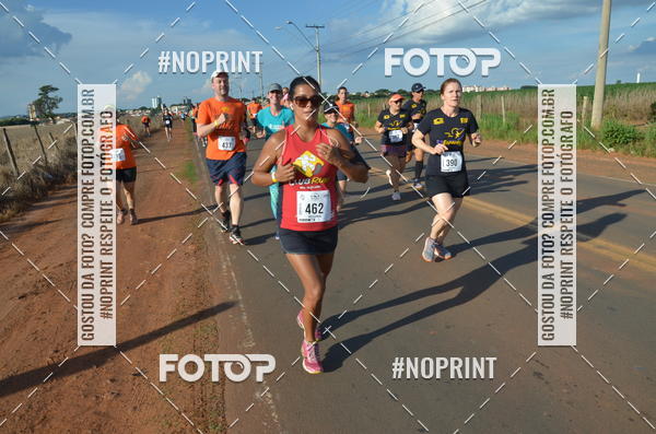 Buy your photos of the event1 Beer Run Expo guas on Fotop