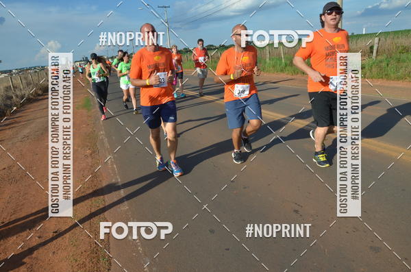 Buy your photos of the event1 Beer Run Expo guas on Fotop