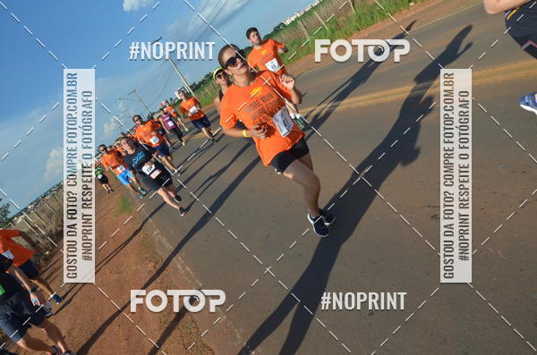 Buy your photos of the event1 Beer Run Expo guas on Fotop
