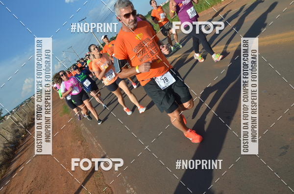 Buy your photos of the event1 Beer Run Expo guas on Fotop