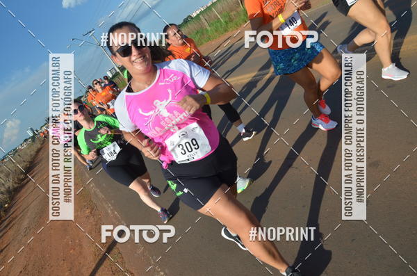 Buy your photos of the event1 Beer Run Expo guas on Fotop