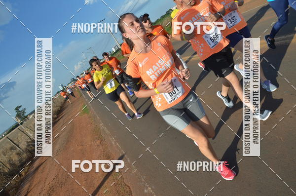 Buy your photos of the event1 Beer Run Expo guas on Fotop