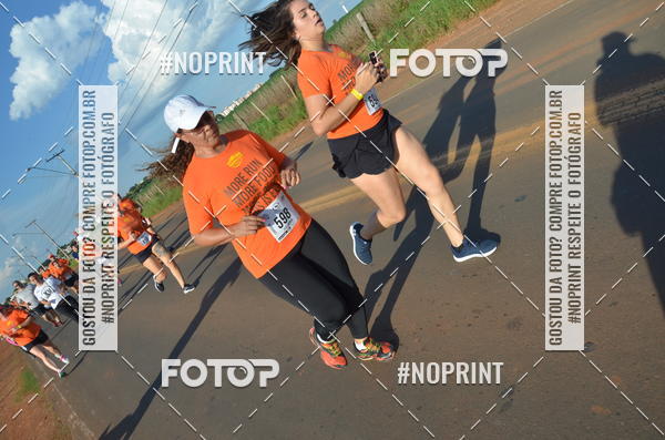 Buy your photos of the event1 Beer Run Expo guas on Fotop