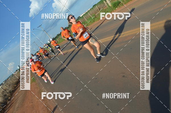 Buy your photos of the event1 Beer Run Expo guas on Fotop
