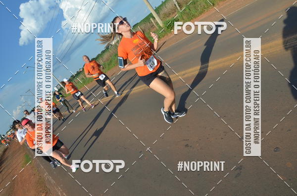 Buy your photos of the event1 Beer Run Expo guas on Fotop