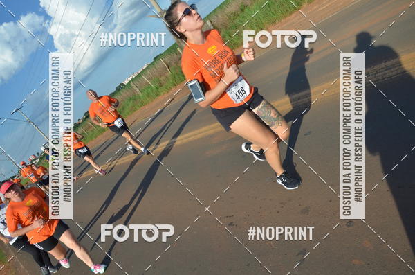 Buy your photos of the event1 Beer Run Expo guas on Fotop