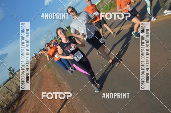 Buy your photos of the event1 Beer Run Expo guas on Fotop