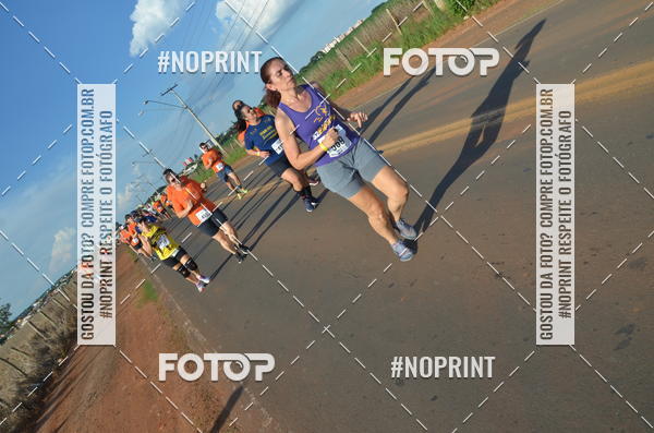 Buy your photos of the event1 Beer Run Expo guas on Fotop