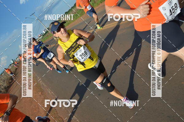 Buy your photos of the event1 Beer Run Expo guas on Fotop