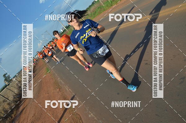 Buy your photos of the event1 Beer Run Expo guas on Fotop
