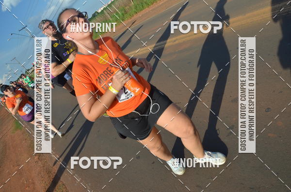Buy your photos of the event1 Beer Run Expo guas on Fotop