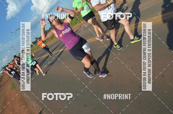 Buy your photos of the event1 Beer Run Expo guas on Fotop