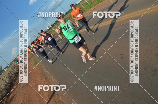 Buy your photos of the event1 Beer Run Expo guas on Fotop