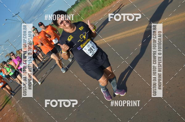 Buy your photos of the event1 Beer Run Expo guas on Fotop