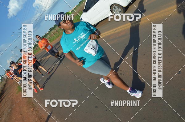 Buy your photos of the event1 Beer Run Expo guas on Fotop