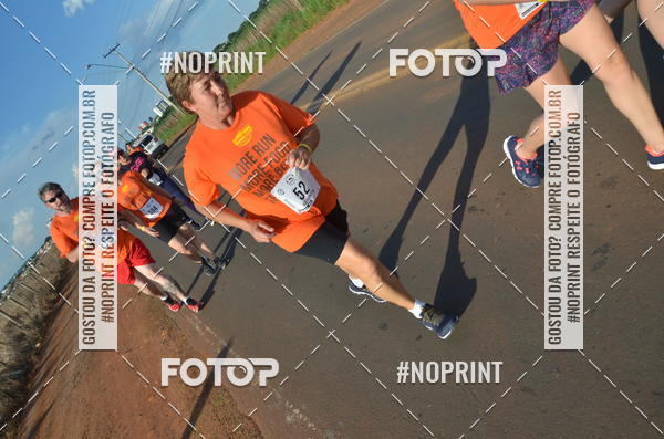 Buy your photos of the event1 Beer Run Expo guas on Fotop