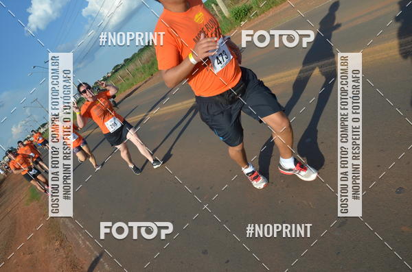 Buy your photos of the event1 Beer Run Expo guas on Fotop