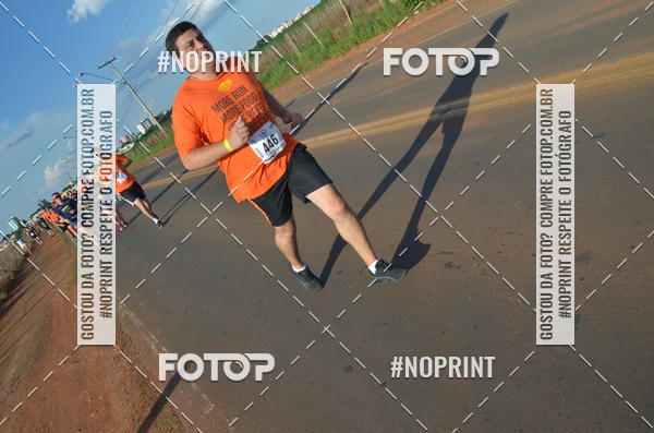 Buy your photos of the event1 Beer Run Expo guas on Fotop