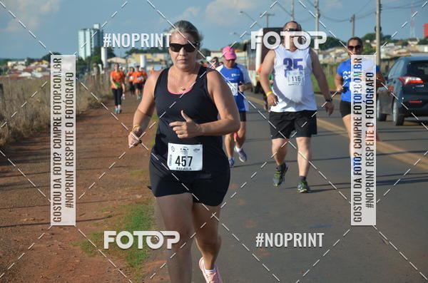Buy your photos of the event1 Beer Run Expo guas on Fotop