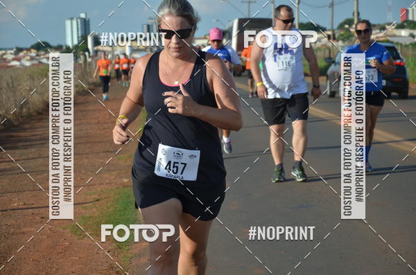 Buy your photos of the event1 Beer Run Expo guas on Fotop
