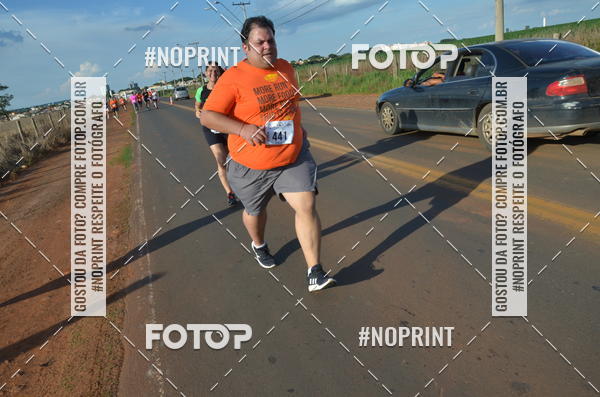 Buy your photos of the event1 Beer Run Expo guas on Fotop
