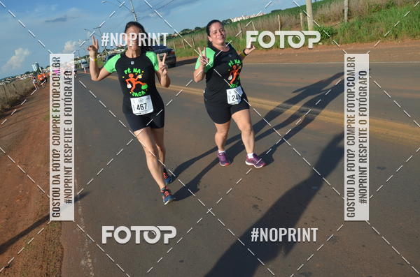 Buy your photos of the event1 Beer Run Expo guas on Fotop