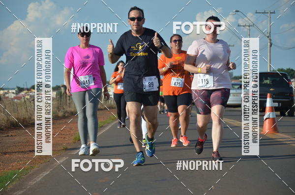 Buy your photos of the event1 Beer Run Expo guas on Fotop