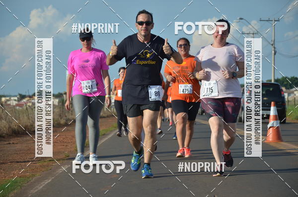 Buy your photos of the event1 Beer Run Expo guas on Fotop