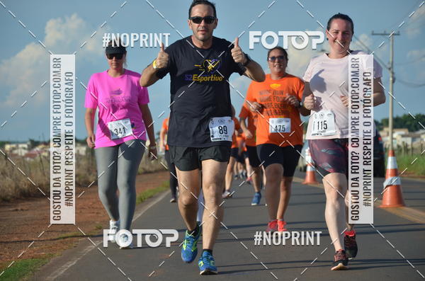 Buy your photos of the event1 Beer Run Expo guas on Fotop