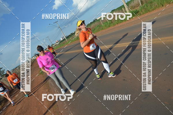 Buy your photos of the event1 Beer Run Expo guas on Fotop